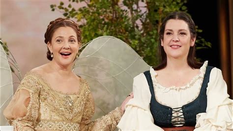 melanie lynskey nide|Reunited Ever After stars say they crashed car, took。